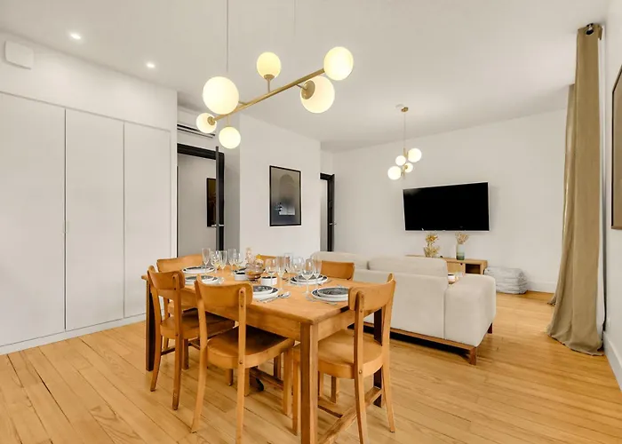 Odontia - Avec Parking Prive